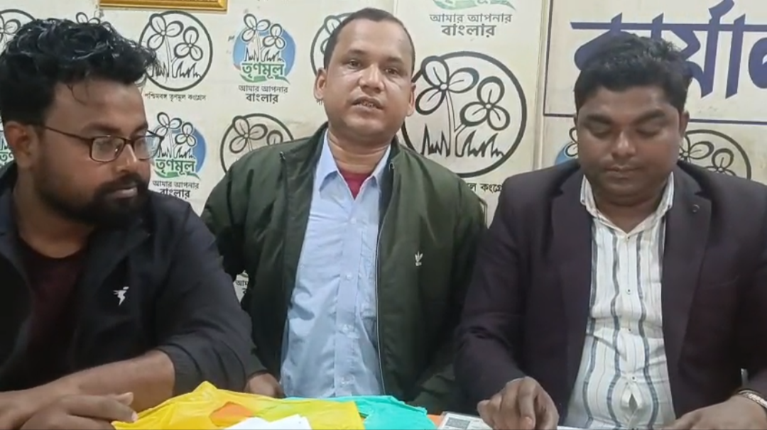 Trinamool&rsquo;s Protest in Delhi Against Harassment in the Name of SIR; Family of Late Mahibar Mumin Heads to the Capital at Abhishek&rsquo;s Call&rdquo;