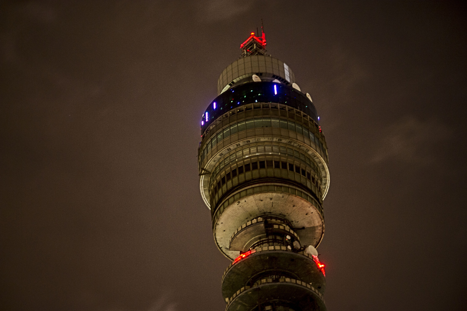 BT Group announces that MCR Hotels will purchase BT Tower.