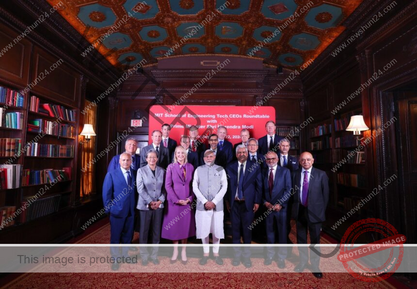 PM Modi Hosts Round Table Discussion with Sundar Pichai and Tech CEOs on AI and Semiconductors